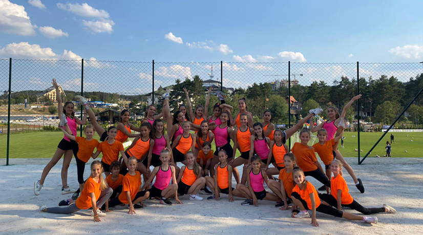 Прве недеље августа, на Златибору је одржан камп ритмичке гимнастике који су организовали клубове Ритам и Ритам-Пинки.